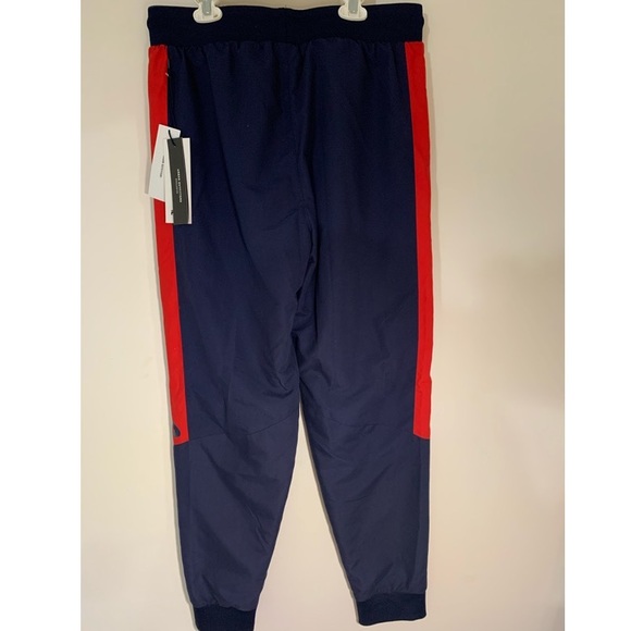 Brandnew UrbanOutfitter FILA athletic/casual pants - Picture 2 of 4